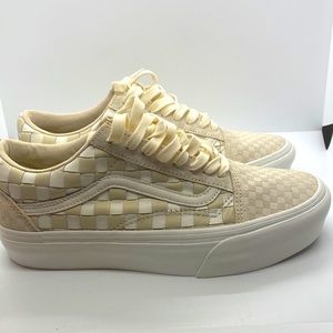 Cream Checkered Low-Top Women's Sneakers